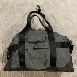 Lululemon gym bag dark gray